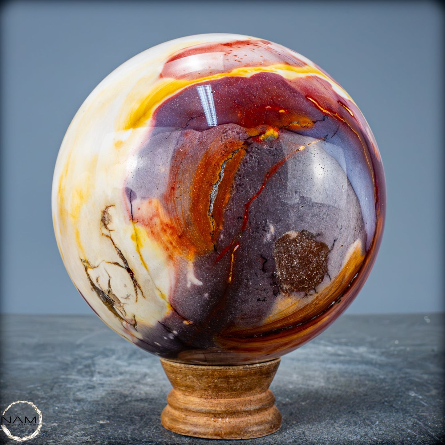 Natürliche Mookait Kugel aus Australien - 2051,15g