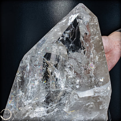 Natürlicher Lumerische Quartz Kristall Phantom auf Ständer - 10802,49g