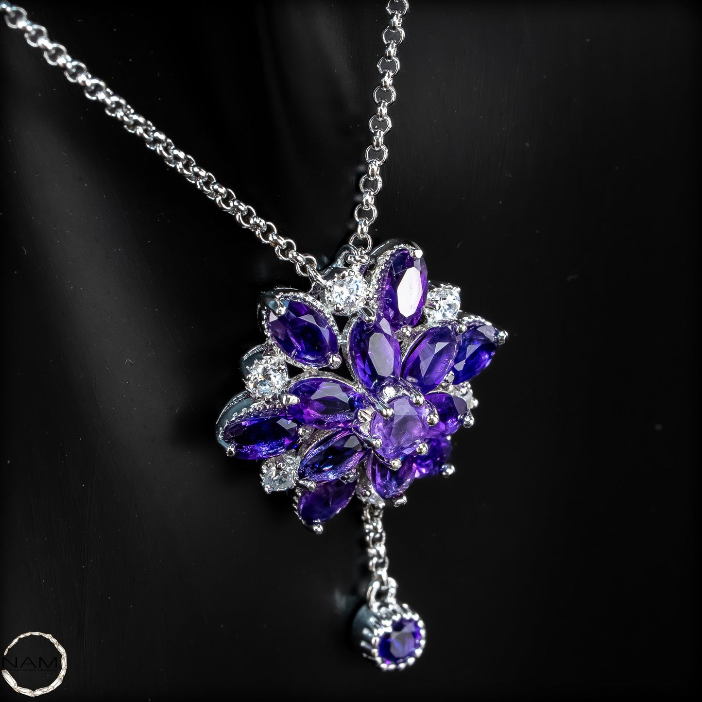 Amethyst-Kette – elegante Tiefe in leuchtendem Violett - 5,97g-29,85ct