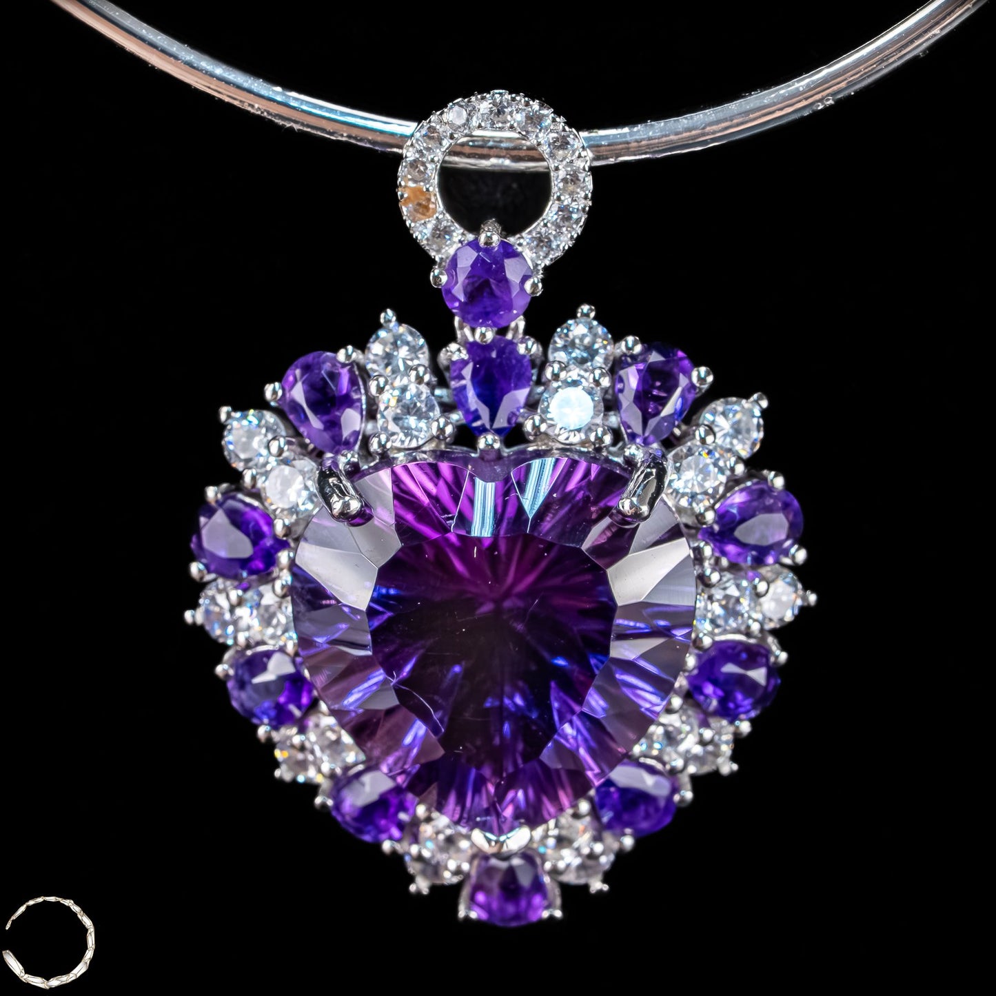 Amethyst-Anhänger – ein Meisterwerk aus Licht, Tiefe und Eleganz  6,97g 34,85ct