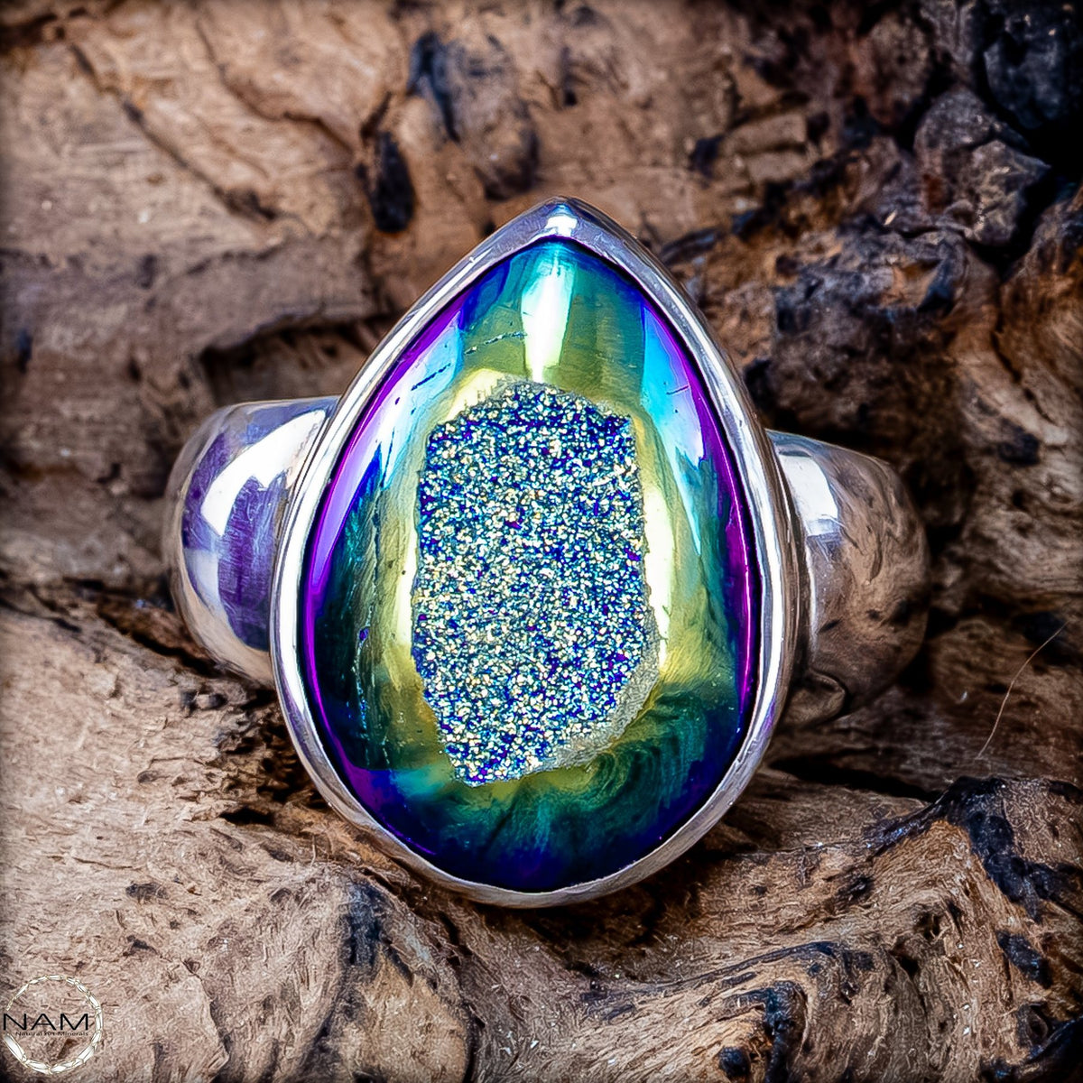 Aura-Amethyst Ring aus 925er Silber – 6,36g 31,8ct