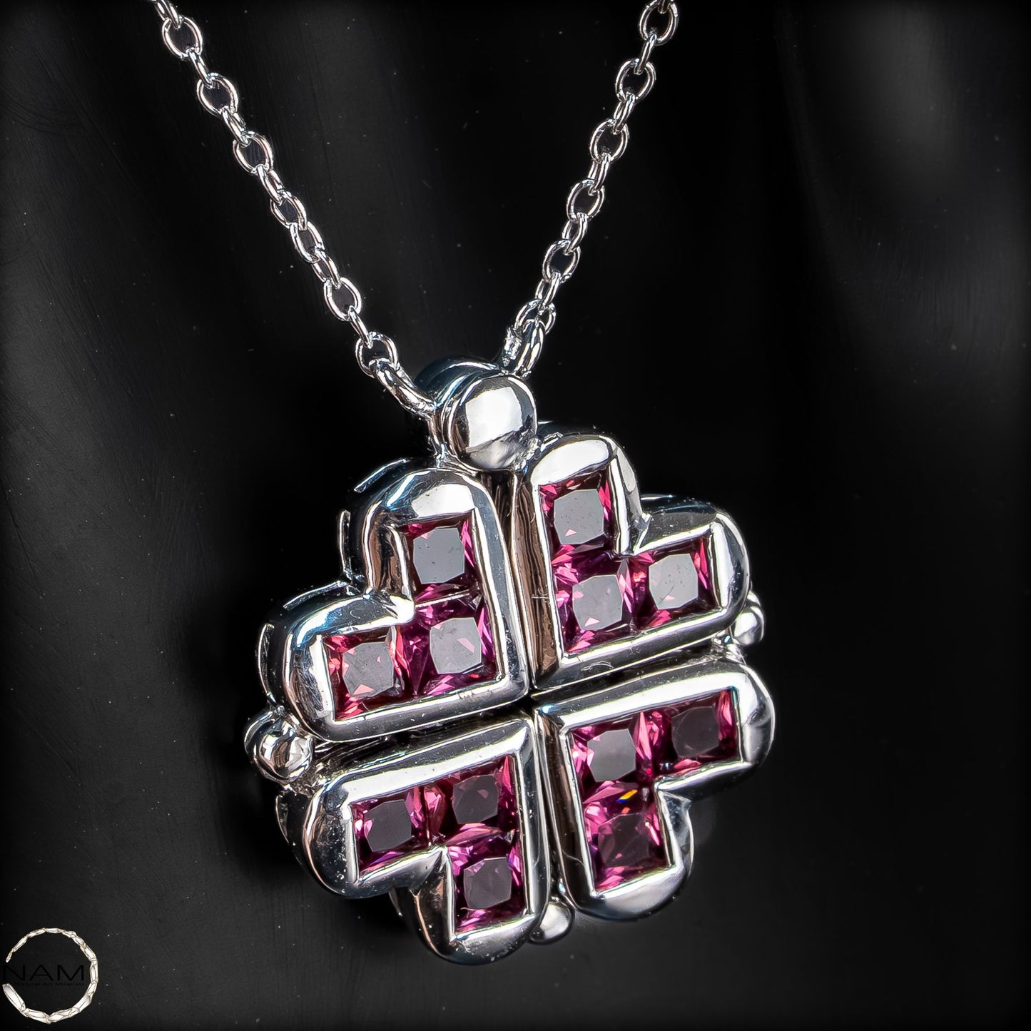 Ausdrucksstarke Rubin-Kette – zeitlose Eleganz mit Charakter -6,03g  - 30,15ct