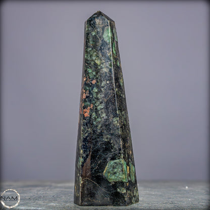 Natürlicher Smarag-Obelisk aus Kolumbien - 388,85g