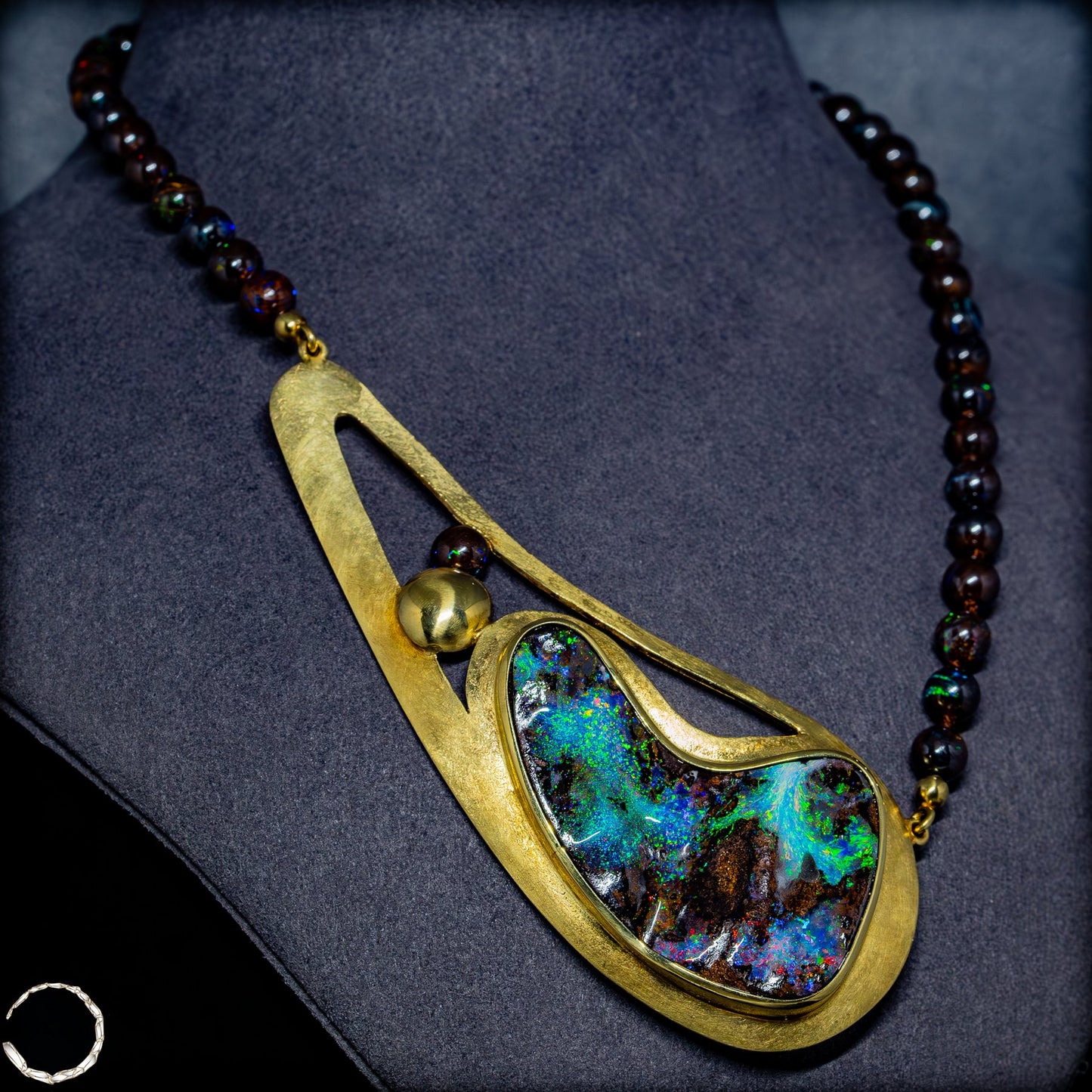 Boulder Opal Halskette mit Designer-Anhänger - 50,89g 254,45ct