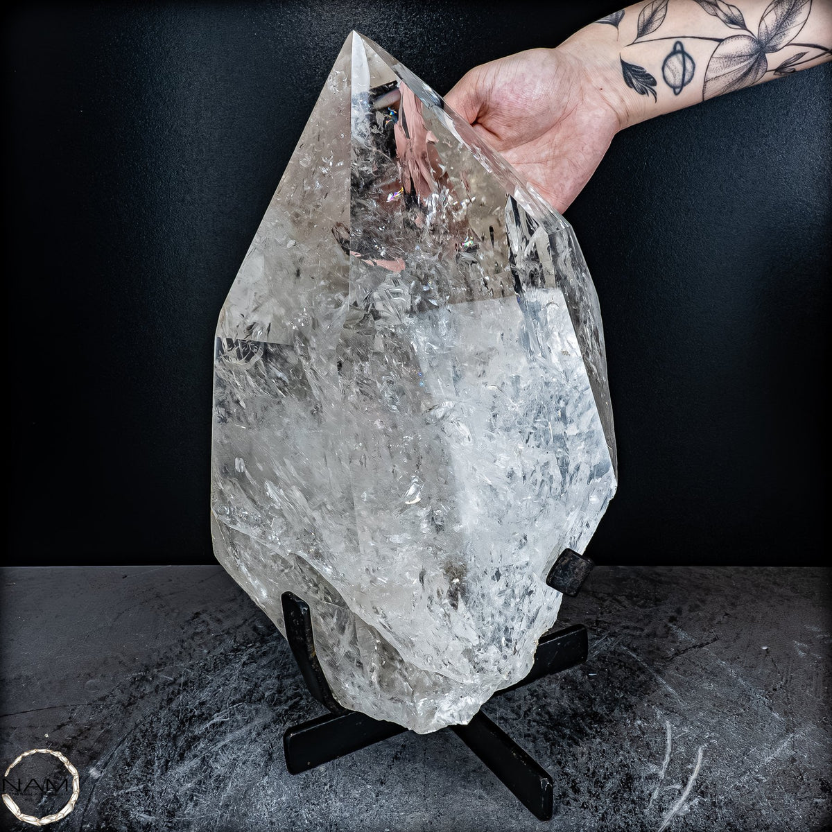 Natürlicher Lumerische Quartz Kristall Phantom auf Ständer - 10802,49g