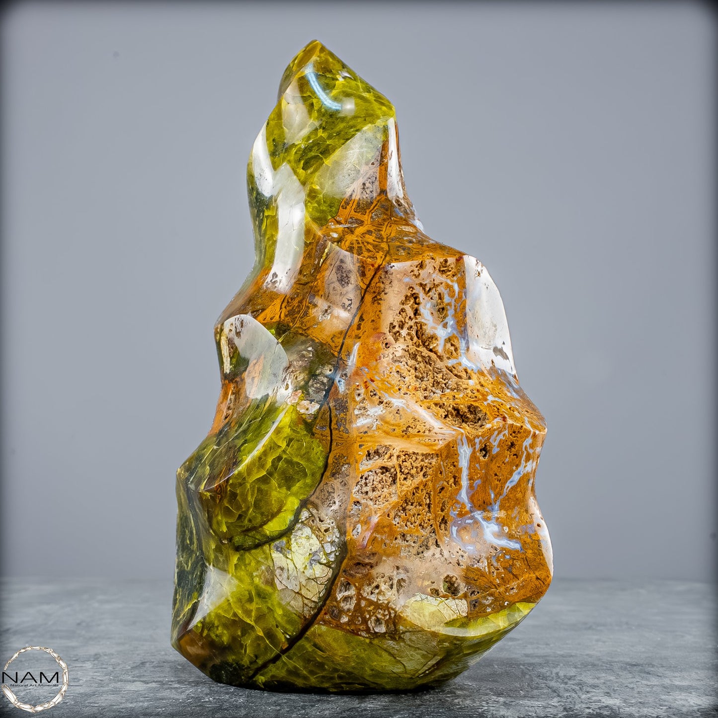 Natürliche Grüner Opal-Kristall Flamme -1052,42g