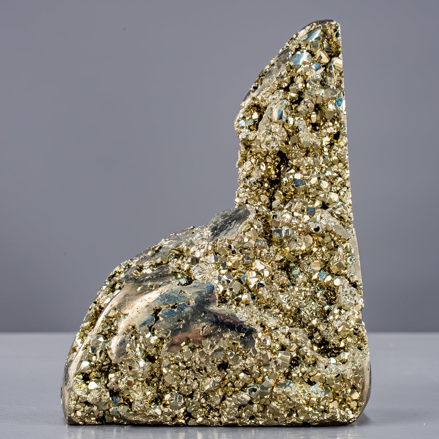 Natürliches Pyrit Kristallcluster - 821,64g