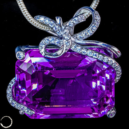 Amethyst-Anhänger – ein Meisterwerk aus Licht, Tiefe und Eleganz  8,00g 40ct