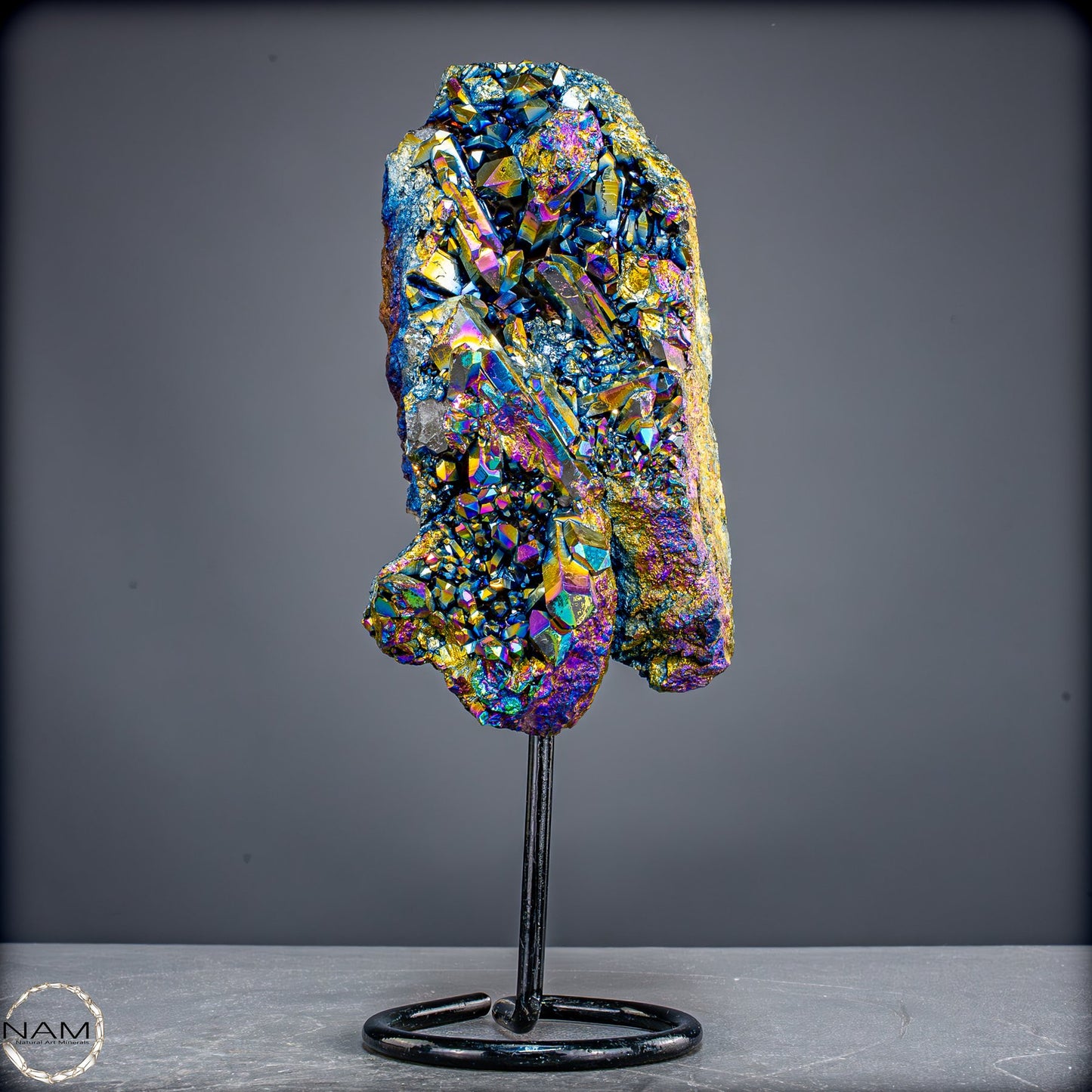 Kristall-Aura-Amethyst auf Ständer – 1249,29g