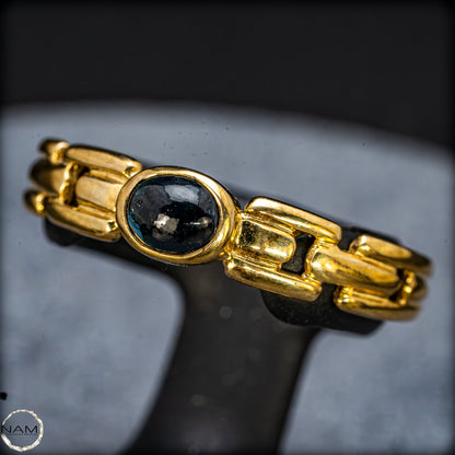 Exklusiver 333er Goldring mit tiefblauem Saphir-Cabochon  - 7,4ct