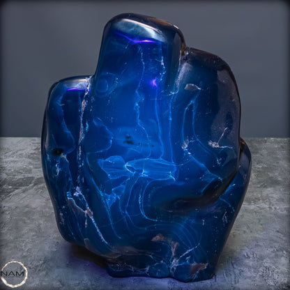 Naturlicher Blau-Roter Bernstein aus Indonesien - 2105,21g