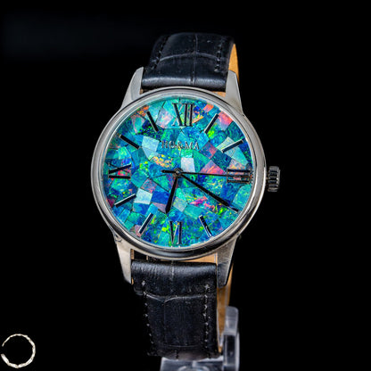 Opal Uhr mit Schweizer Uhrwerk – Ein Meisterwerk aus Zeit und Natur 214,6ct