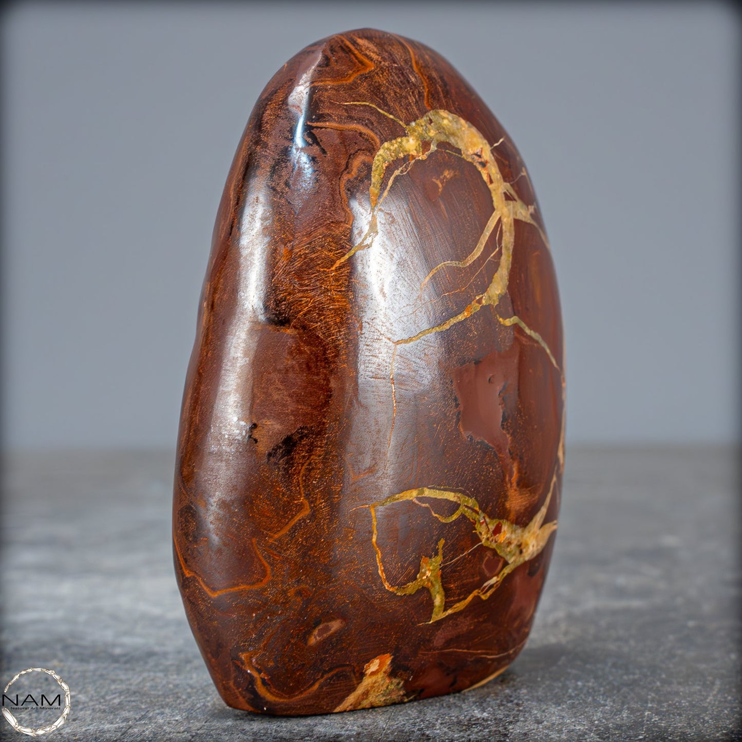 Natürliche Simbirzit-Kristall Freiform aus Russland - 275,59g
