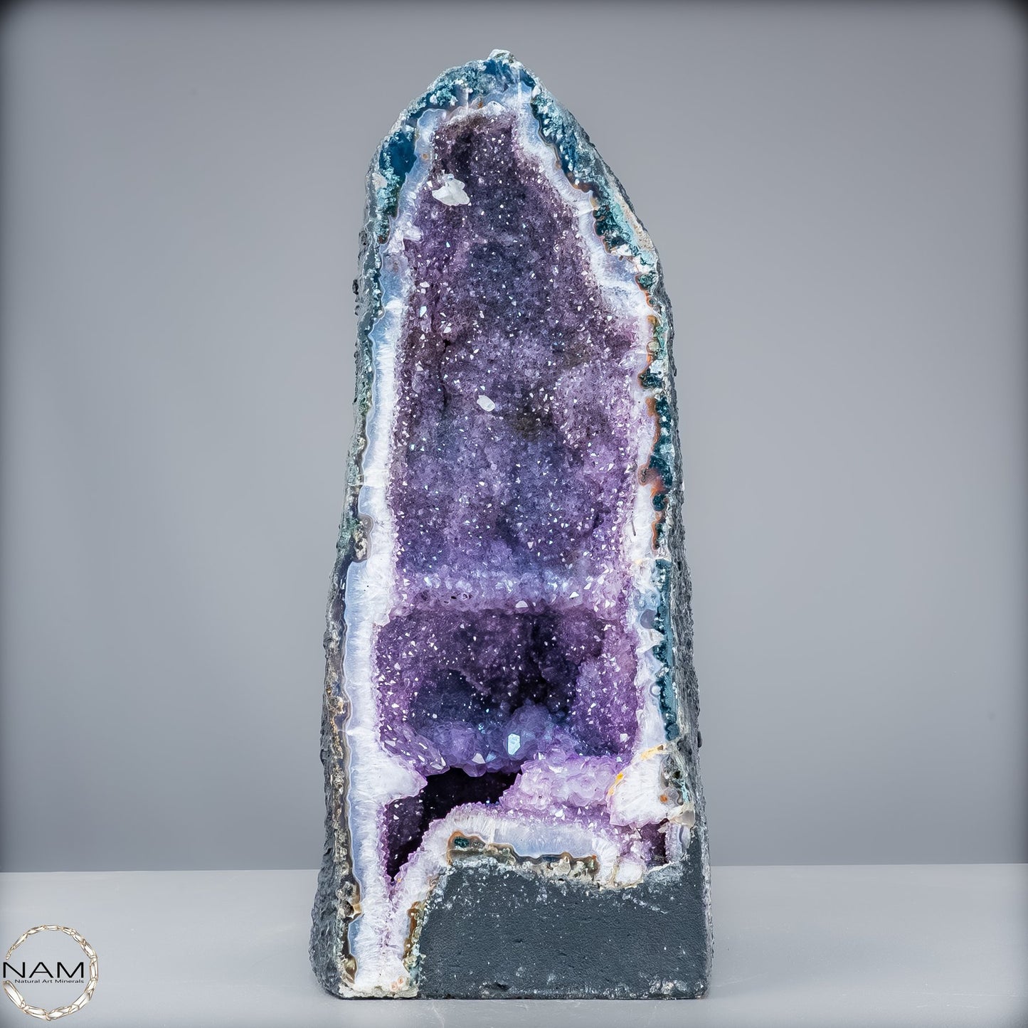 Natürliche Intensive Amethyst-Achat-Kristall Kathedrale/Druse - 18123,44g