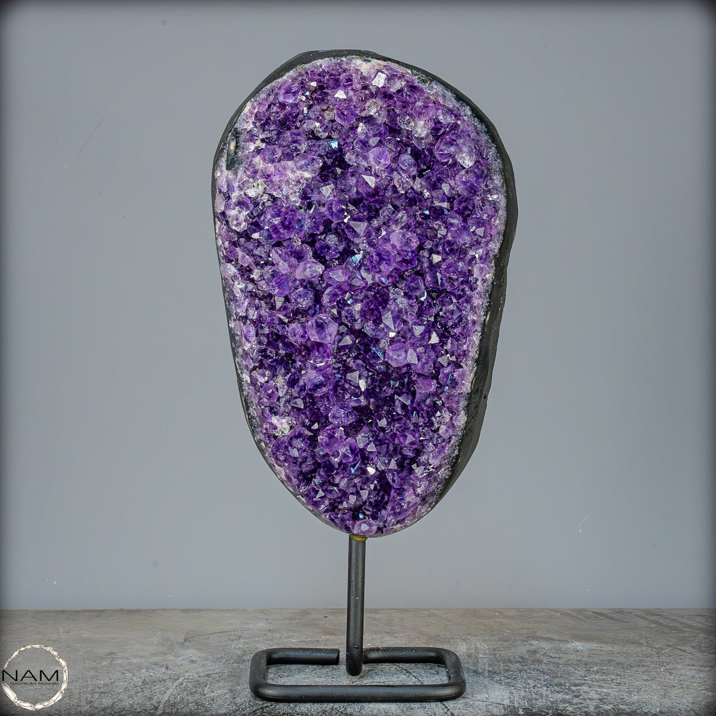 Natürliche Amethyst-Kristalle/Druse auf Ständer - 3254,18g