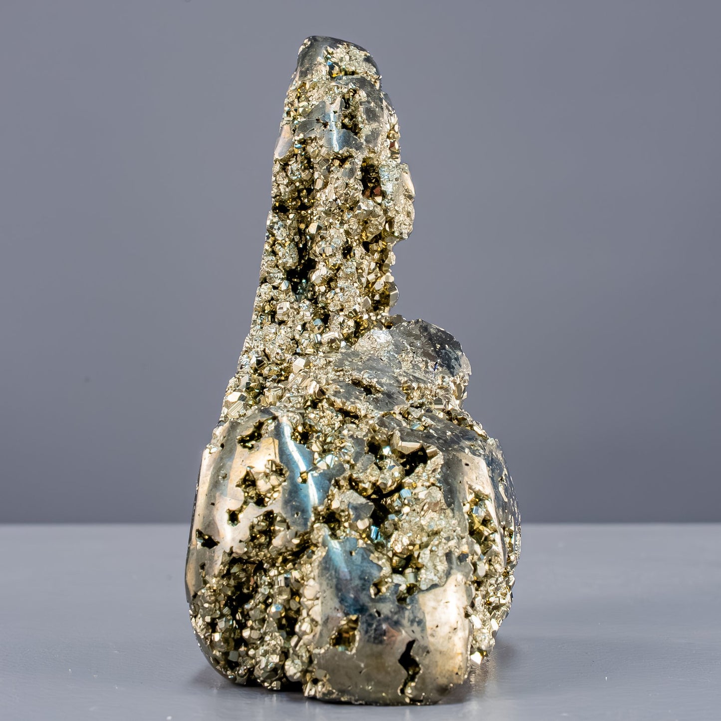 Natürliches Pyrit Kristallcluster - 821,64g