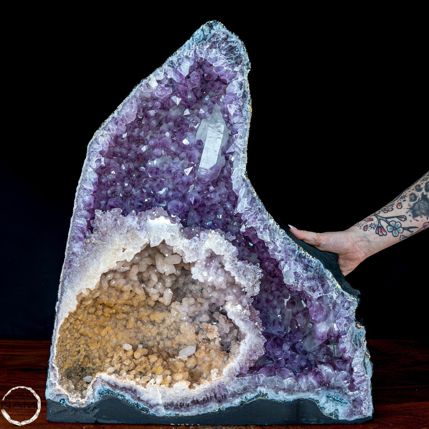 Museumsstück Chalcedon, Calcit, Citrin, Amethyst Geode - 38604.11g