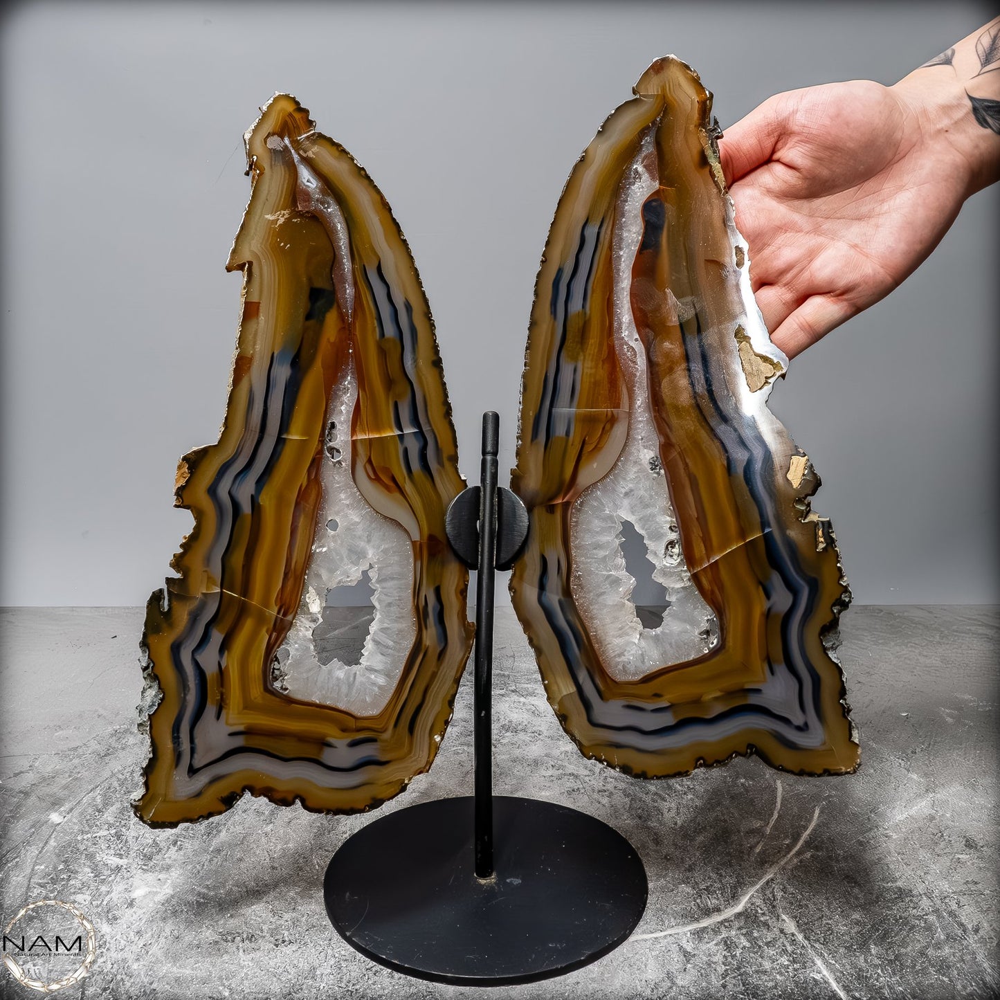 Achat Flügel auf Ständer – Symmetrie der Natur  -1053,89g