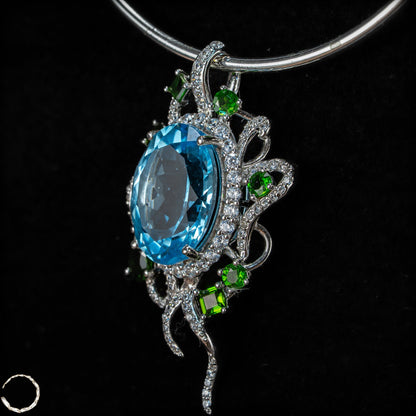 Aquamarin & Chromdiopsid Anhänger – Meisterwerk natürlicher Eleganz - 33,9ct