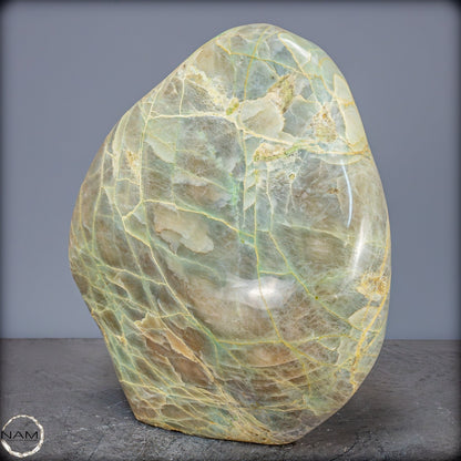 Natürliche Garnierit-Grüner Mondstein Kristall-Freiform - 11528,13g