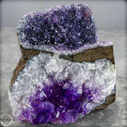 Amethyst-Druse Kathedrale – Naturwunder aus Uruguay – 666,77g