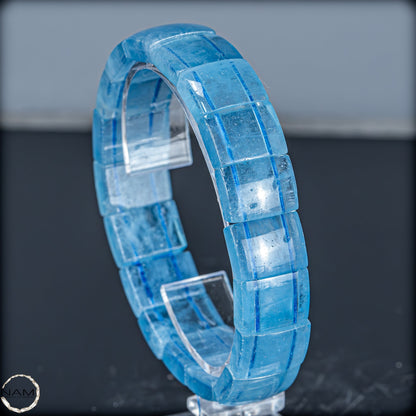 Eleganz in Blau – Aquamarin-Armband Afghanistan -