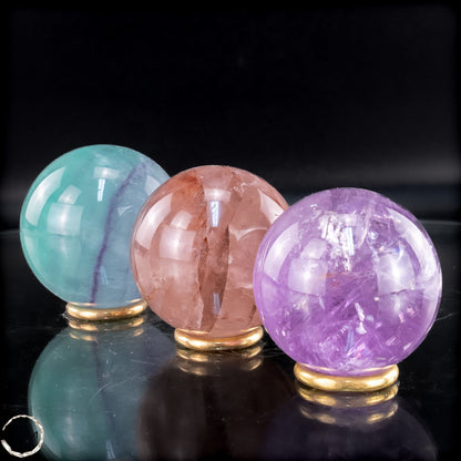 Dreiklang der Energie – Feuerquarz, Amethyst & Fluorit Kugel-Set - 650,27g