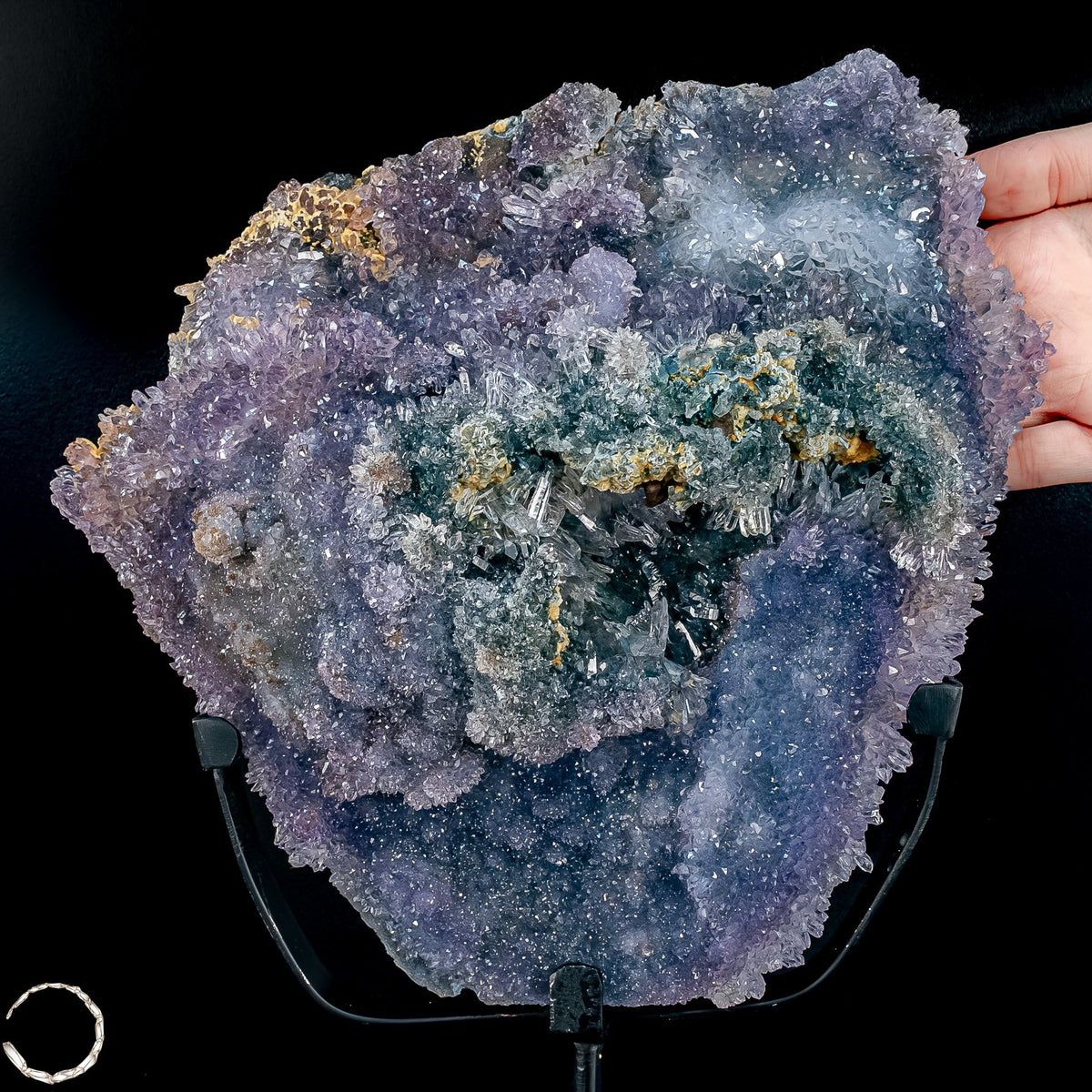 Spektakulärer Blumen-Amethyst auf Ständer – 1904,22g