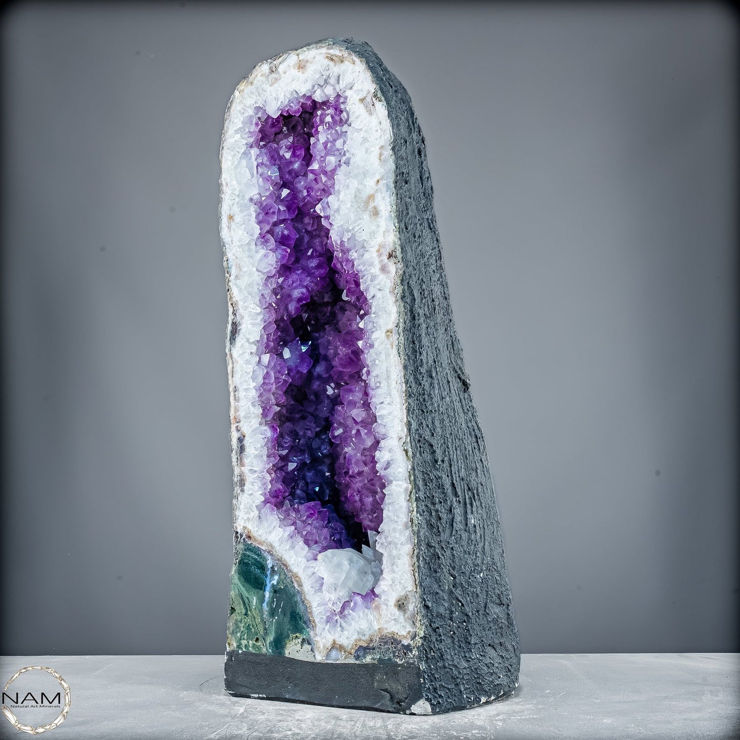 Amethyst-Druse–Naturkunst voller Kristallenergie- 40081,33g
