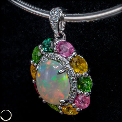 Welo Opal & Turmalin Anhänger – Farbenpracht in vollendeter Harmonie 3,47g 17,35ct