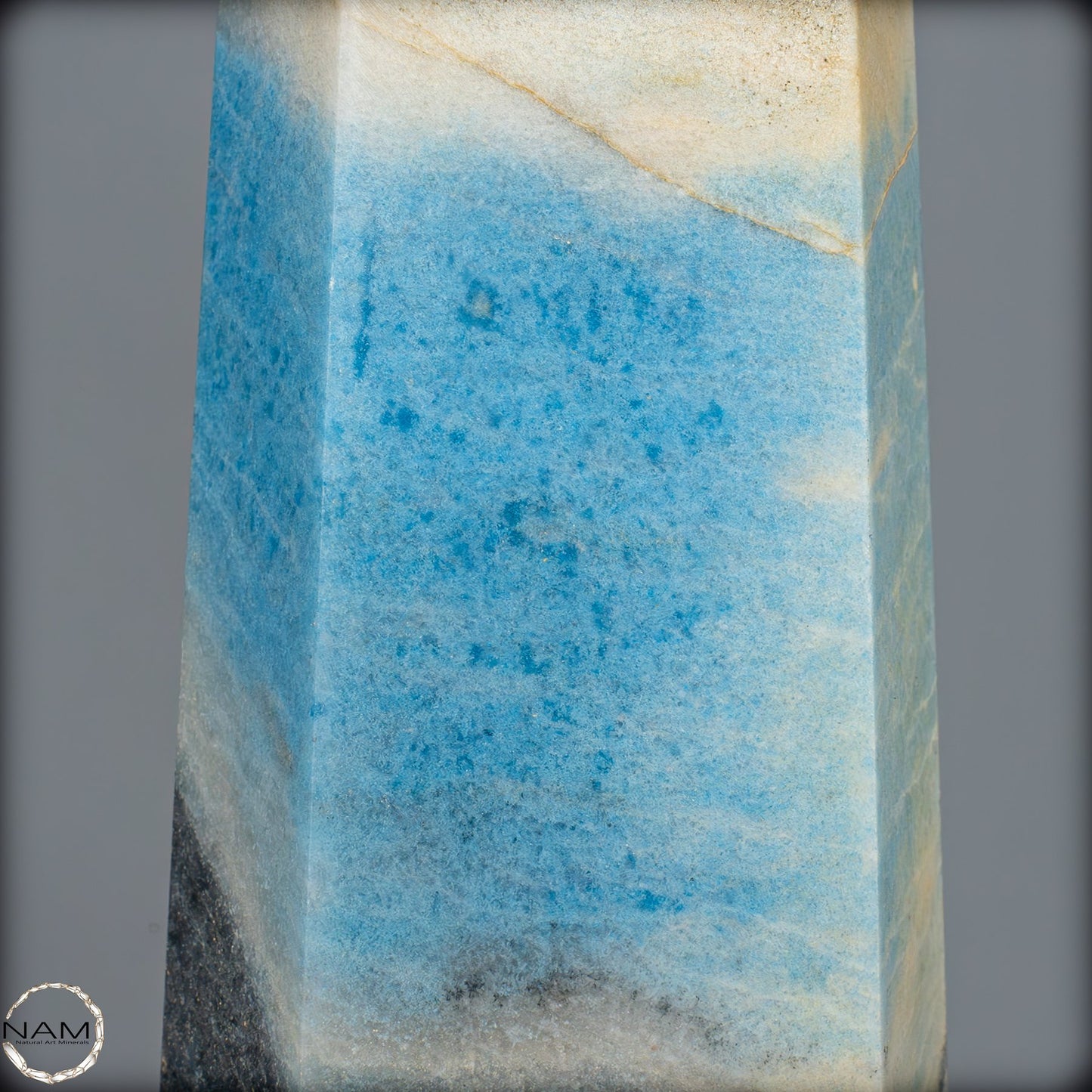 Großer Natürlicher Trolleit-Kristall Obelisk aus Brasilien - 2802,73g