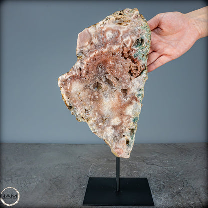 Natürliche Pinker Amethyst-Achat Scheibe auf Ständer - 1780,14g