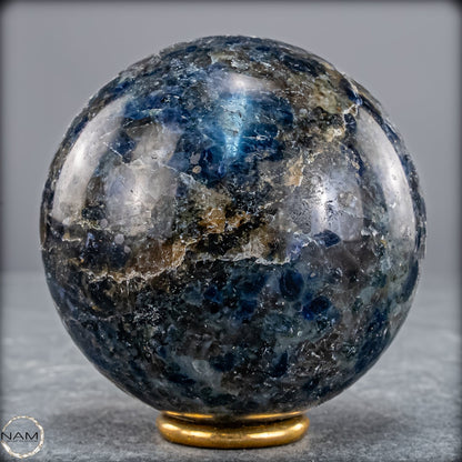 Natürliche Blaue Cordierit-Kristall Kugel, Spitzenqualität - 444,52g