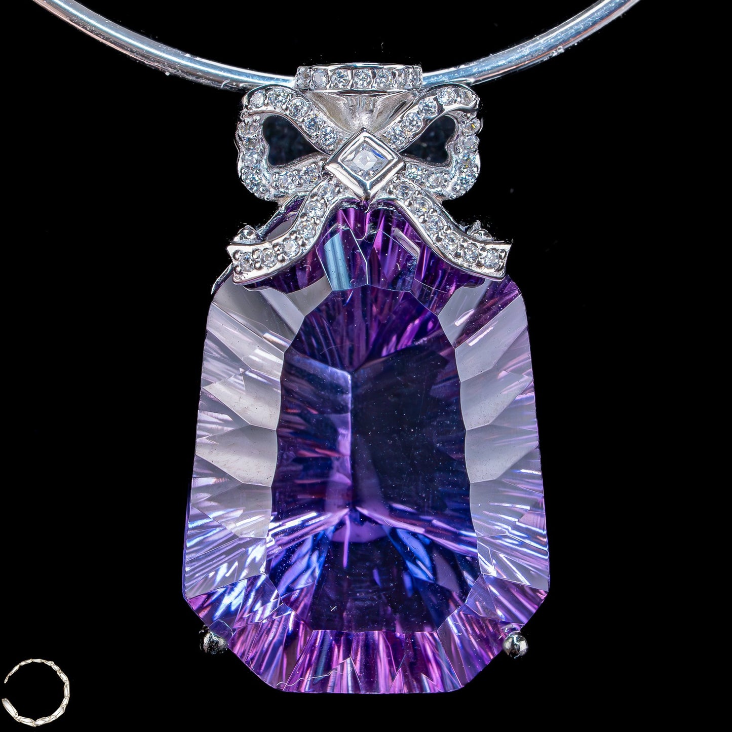 Amethyst-Anhänger – ein Meisterwerk aus Licht, Tiefe und Eleganz - 14,85g