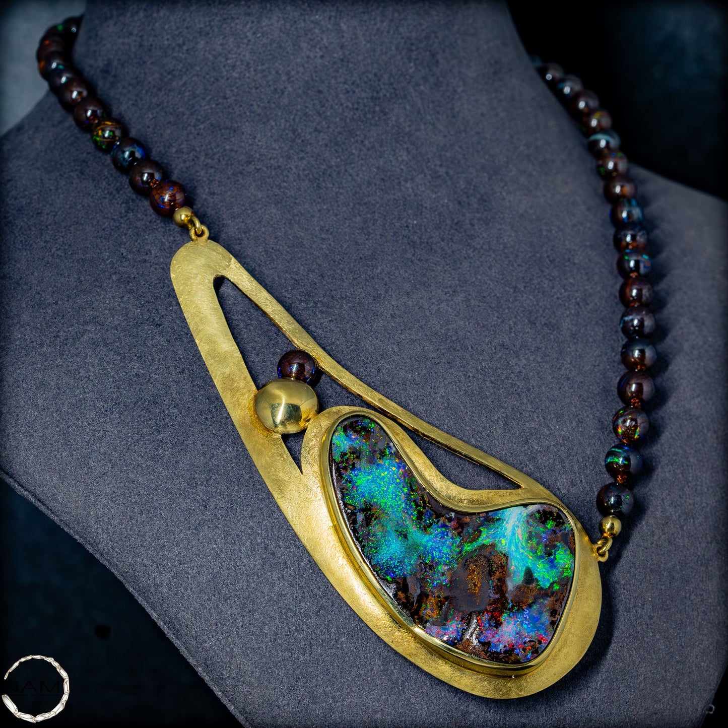 Boulder Opal Halskette mit Designer-Anhänger - 50,89g 254,45ct