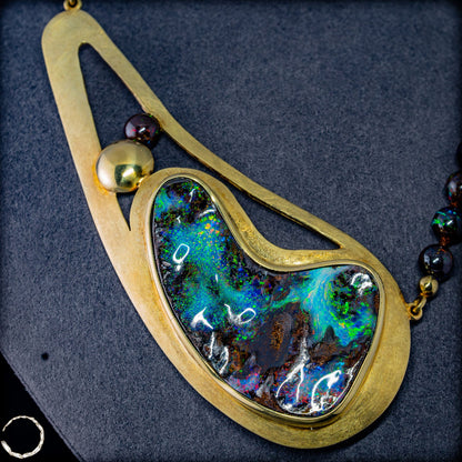 Boulder Opal Halskette mit Designer-Anhänger - 50,89g 254,45ct