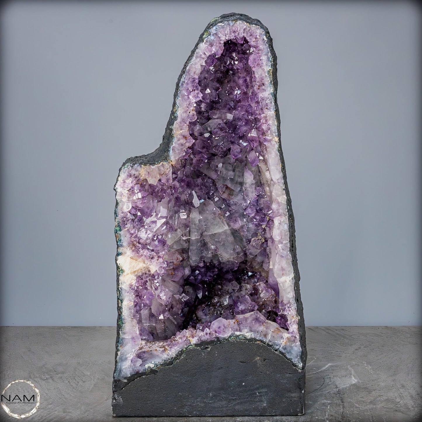 Natürliche Intensive Amethyst-Achat-Kristall Kathedrale/Druse - 20068,49g