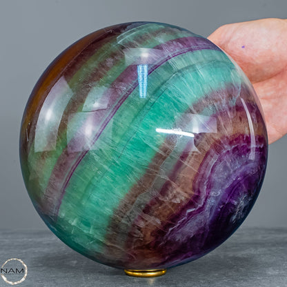 Regenbogen Fluorit – Elegante Naturkugel 5829,66g