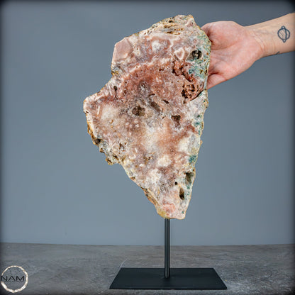 Natürliche Pinker Amethyst-Achat Scheibe auf Ständer - 1780,14g