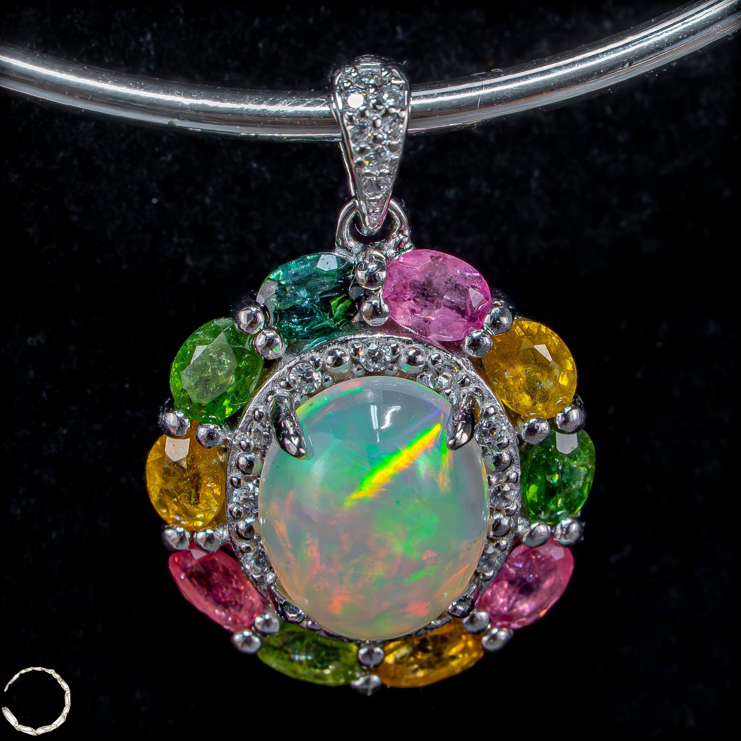 Welo Opal & Turmalin Anhänger – Farbenpracht in vollendeter Harmonie 3,47g 17,35ct