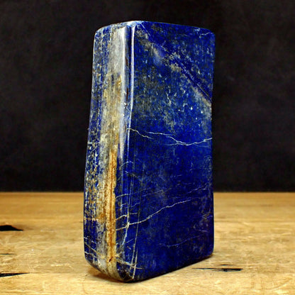 Königsblaue Lapislazuli-Freiform - 939.89 g - 142×89×32 mm