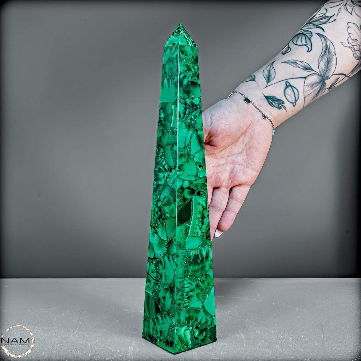 Malachit-Turm – Monumentale Eleganz aus der Natur - 793,37g