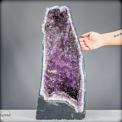Amethyst-Druse–Naturkunst voller Kristallenergie- 25752,32g