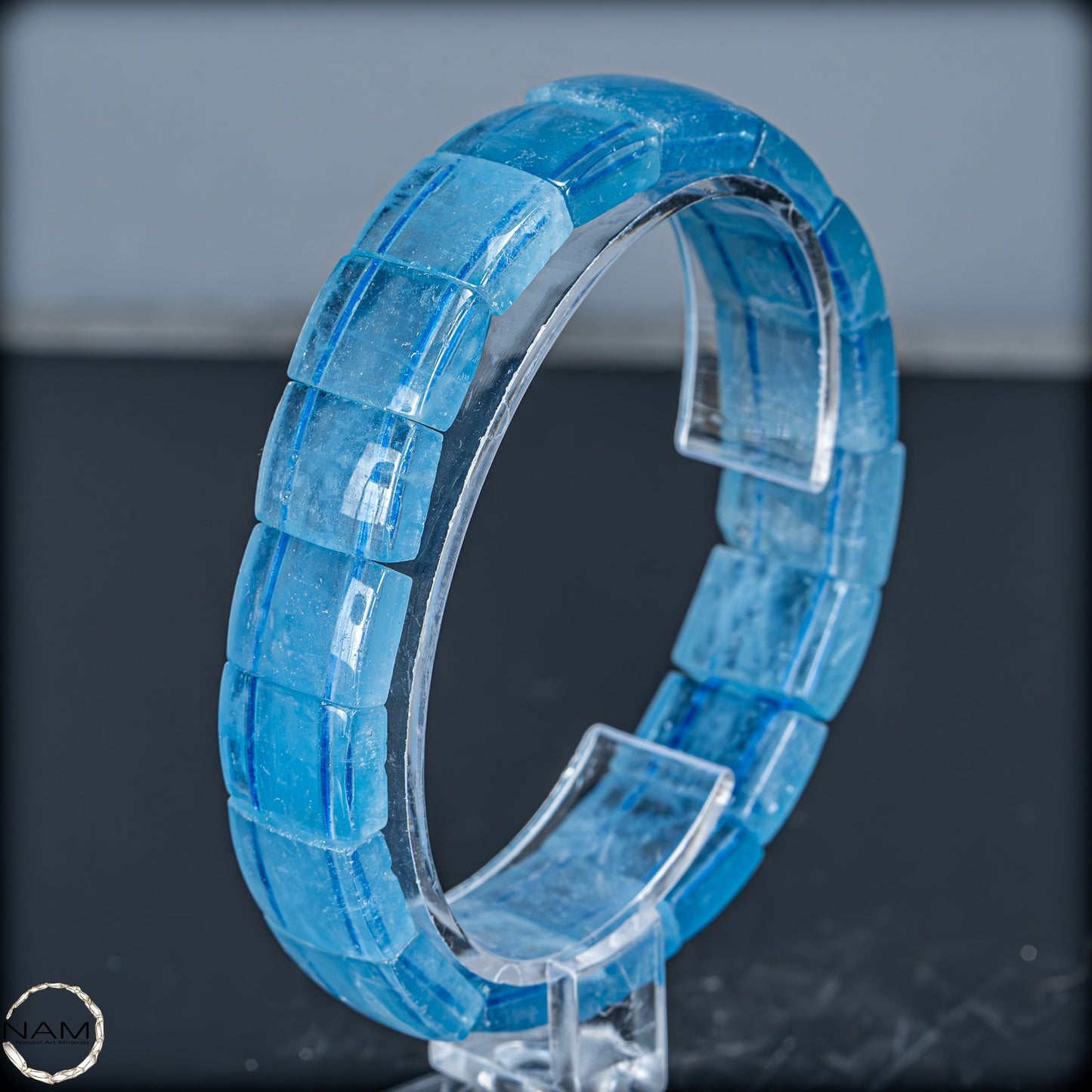 Eleganz in Blau – Aquamarin-Armband Afghanistan -