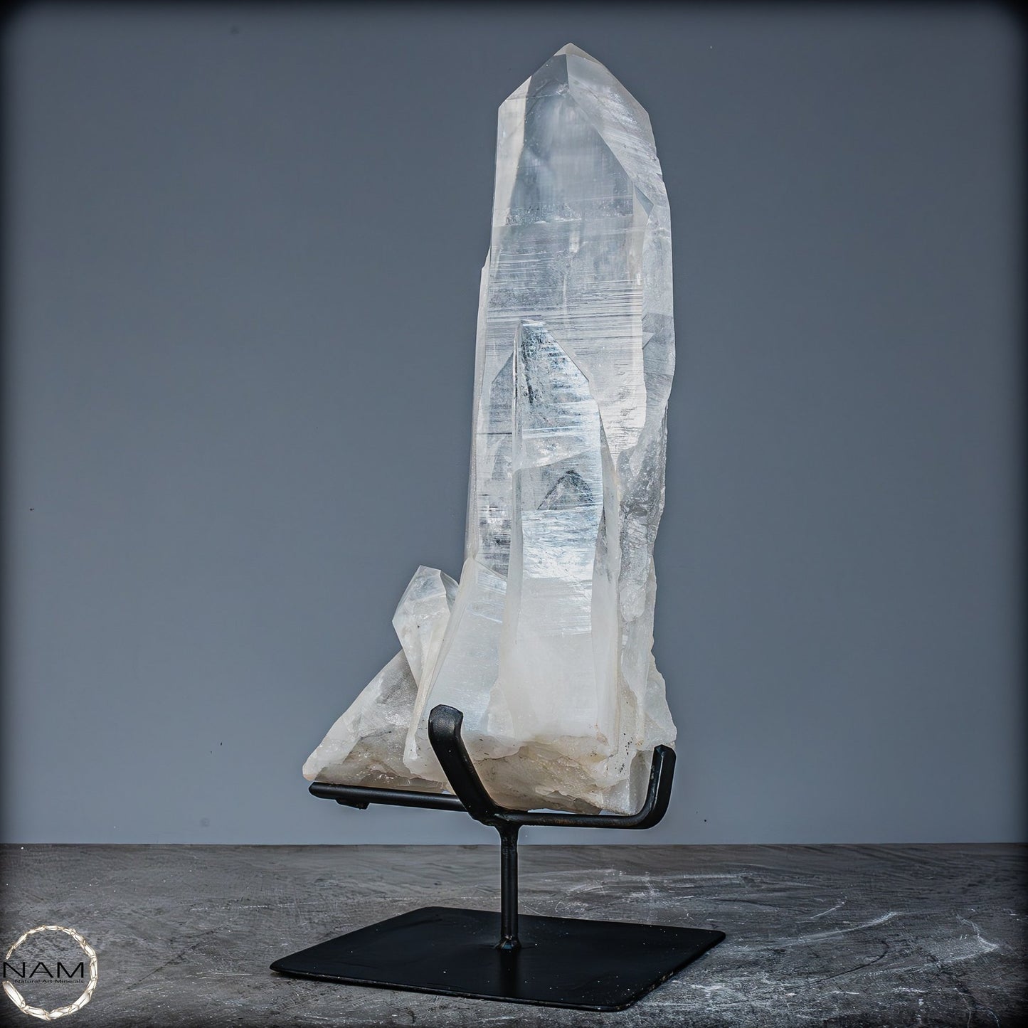 Seltener Doppel-Phantom Lumerische Quartz Kristall auf Ständer - 4654,92g