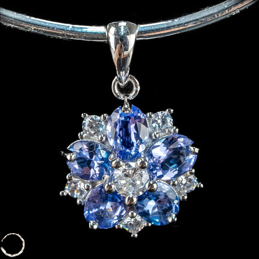 Königliches Blau – Edler Saphir-Anhänger aus 925er Silber -1,56g - 7,8ct