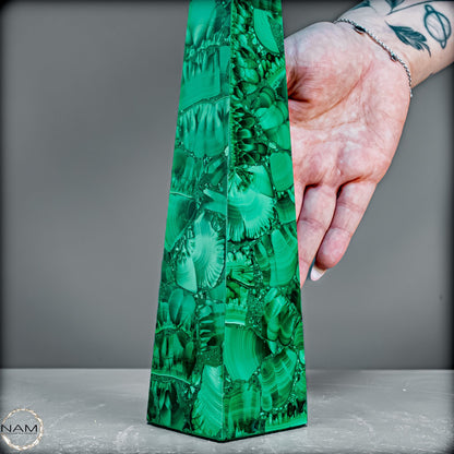Malachit-Turm – Monumentale Eleganz aus der Natur - 793,37g