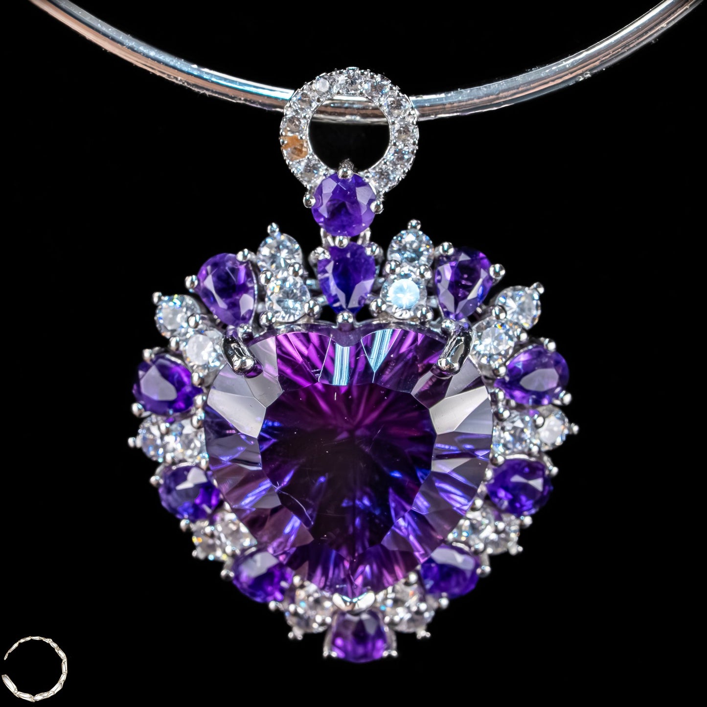 Amethyst-Anhänger – ein Meisterwerk aus Licht, Tiefe und Eleganz  6,97g 34,85ct