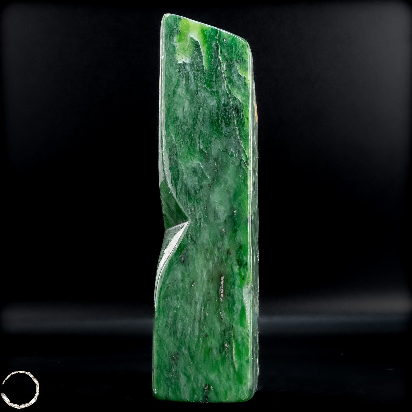 Natürliche Jade-Nephrit Freiform aus Burma - 803,15g