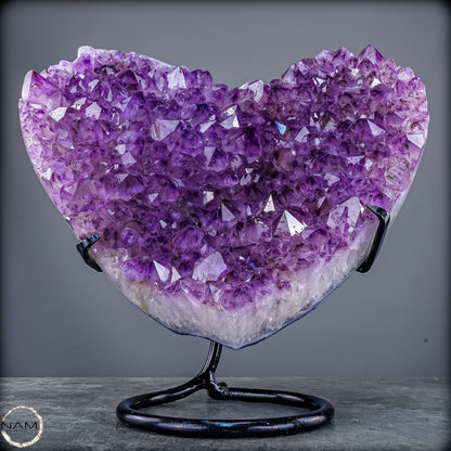 Natürlicher Amethyst-Herz Druse auf Ständer –7558,16g